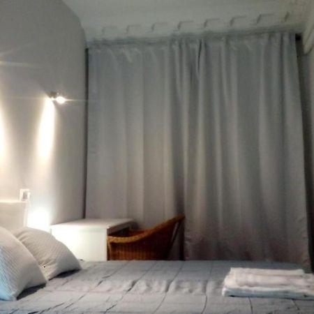 Hostal Trevinca มาดริด ภายนอก รูปภาพ